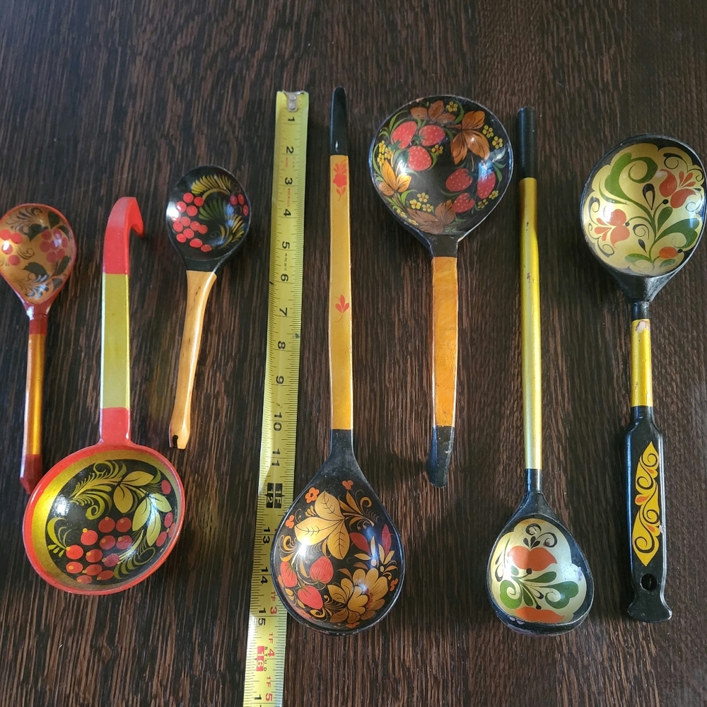 Russian Khokhloma Vintage Hand Painted Wood Spoons Set of 7, GUC $36